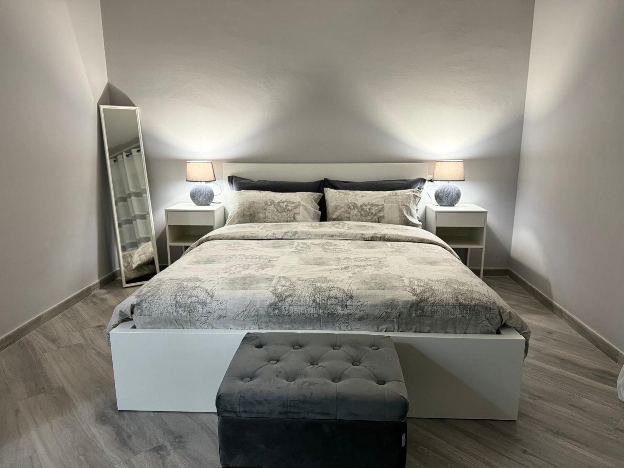 Trento House Zona Stazione Centro Storico Appartement Parma Buitenkant foto