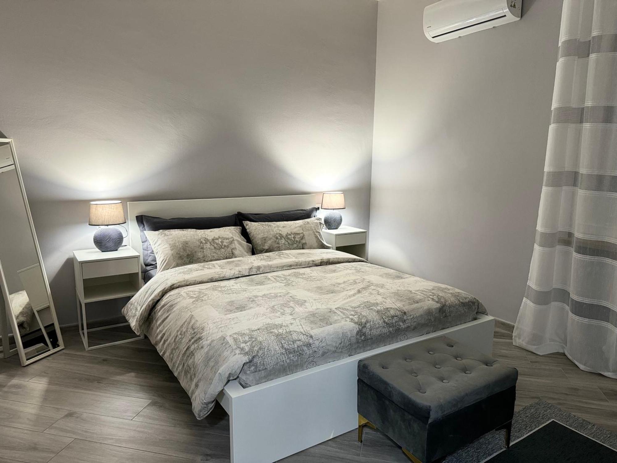 Trento House Zona Stazione Centro Storico Appartement Parma Buitenkant foto